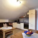 Apartament Haus Rachel *