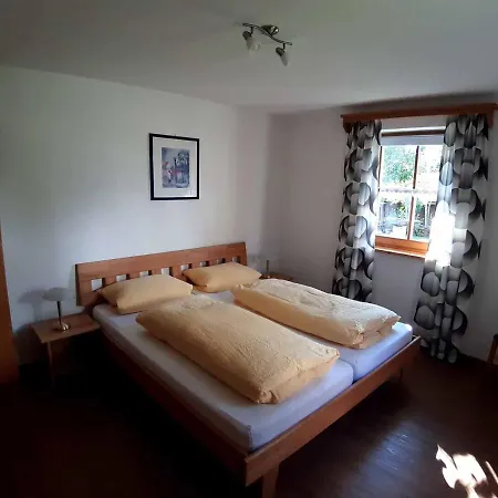 Haus Rachel Apartment *